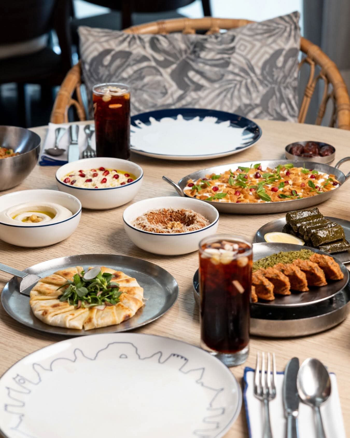 Em Sherif Café